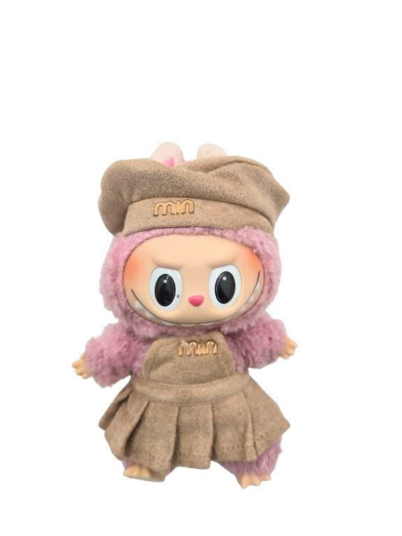 Vestido Miu Miu + Boina Labubu - MyTechCell Colombia
