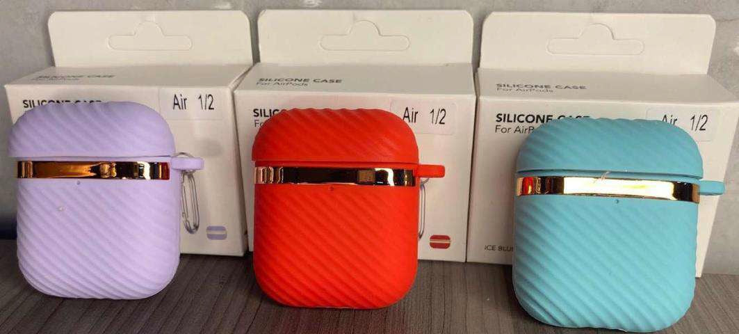 Estuche AirPods Lujo vista 2 - MyTechCell Colombia