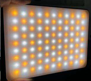 Luz Portátil M17 vista 4 - MyTechCell Colombia