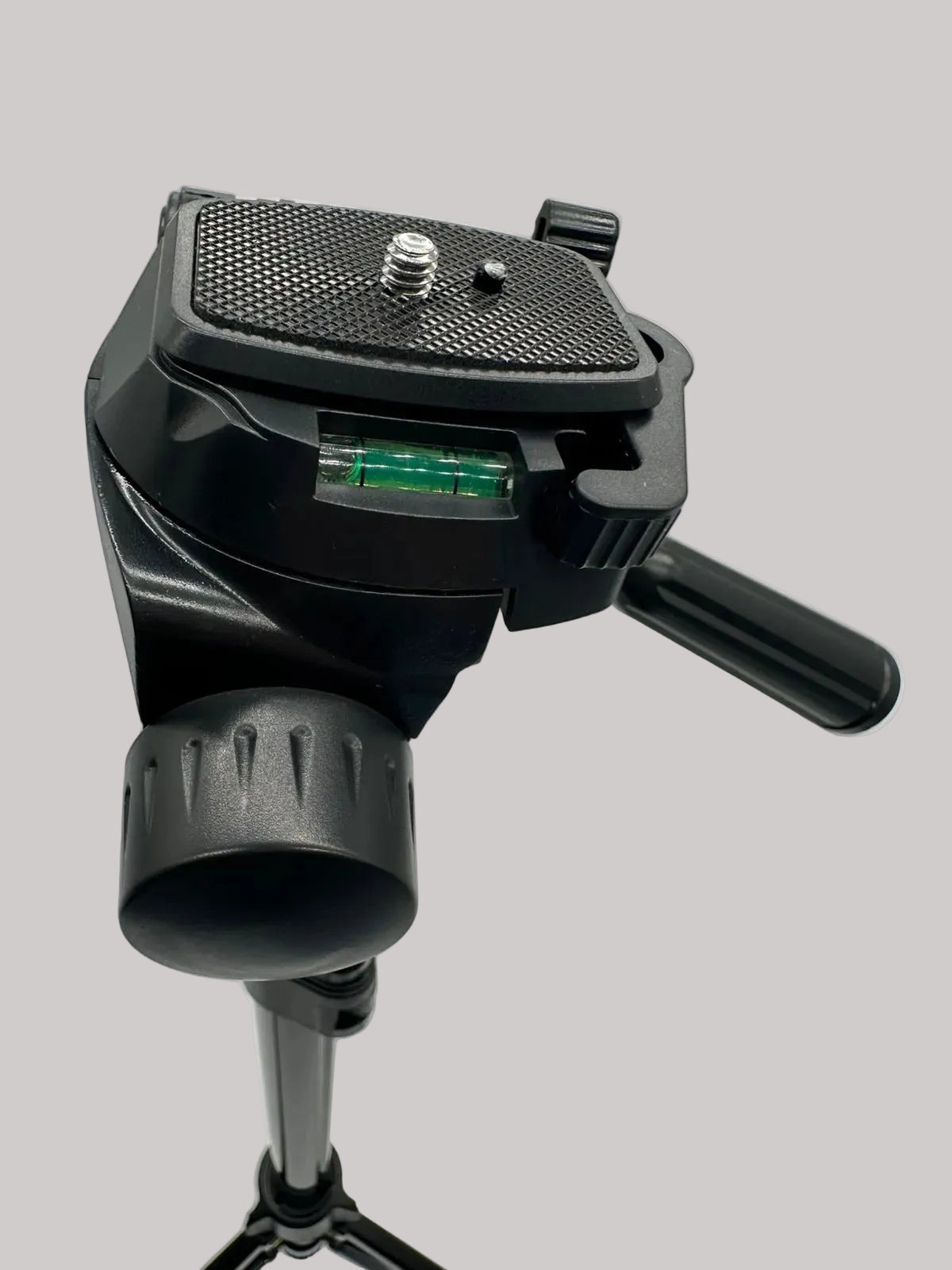 Trípode Neepho NP 2588 vista 3 - MyTechCell Colombia