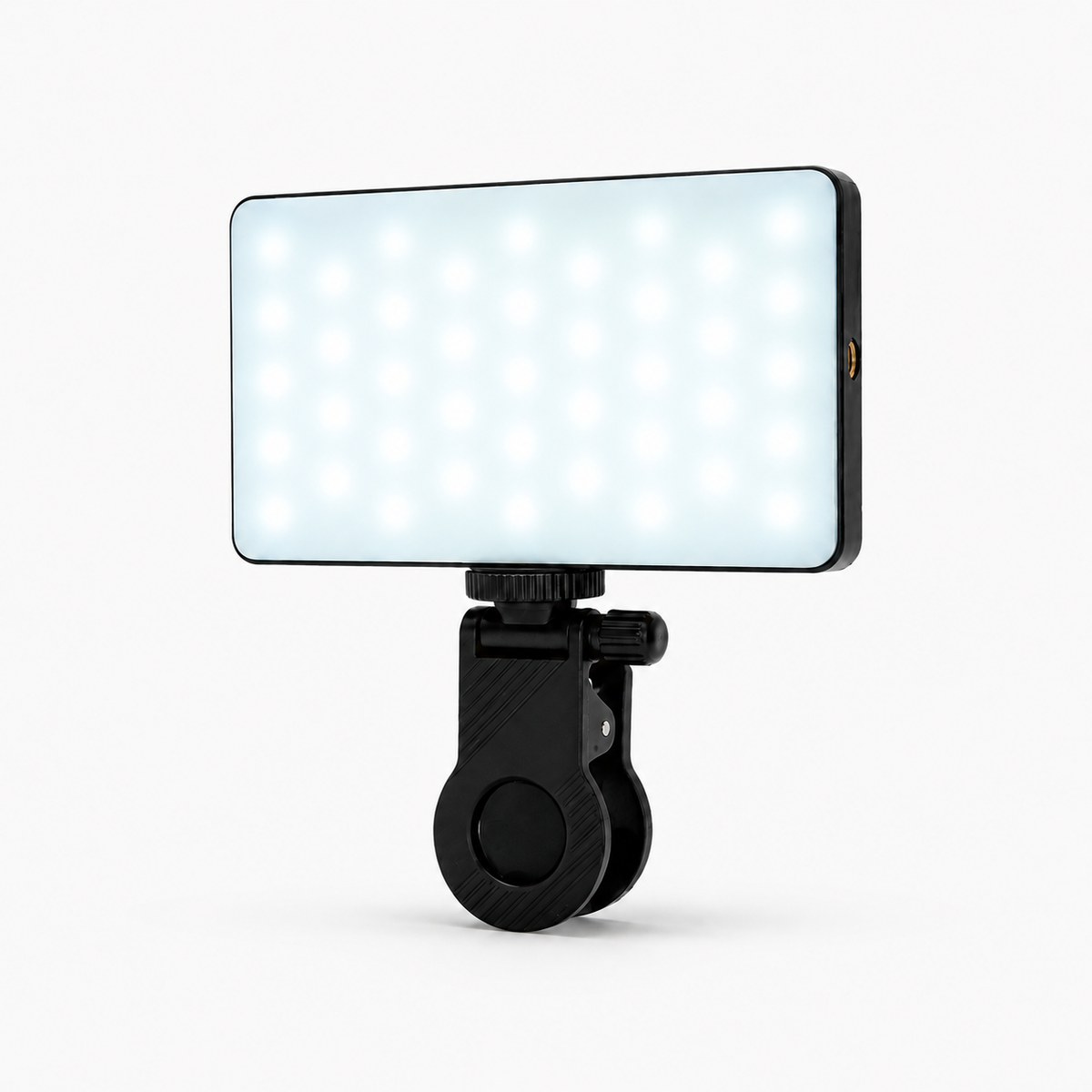 Luz LED M12 Tricolor en uso