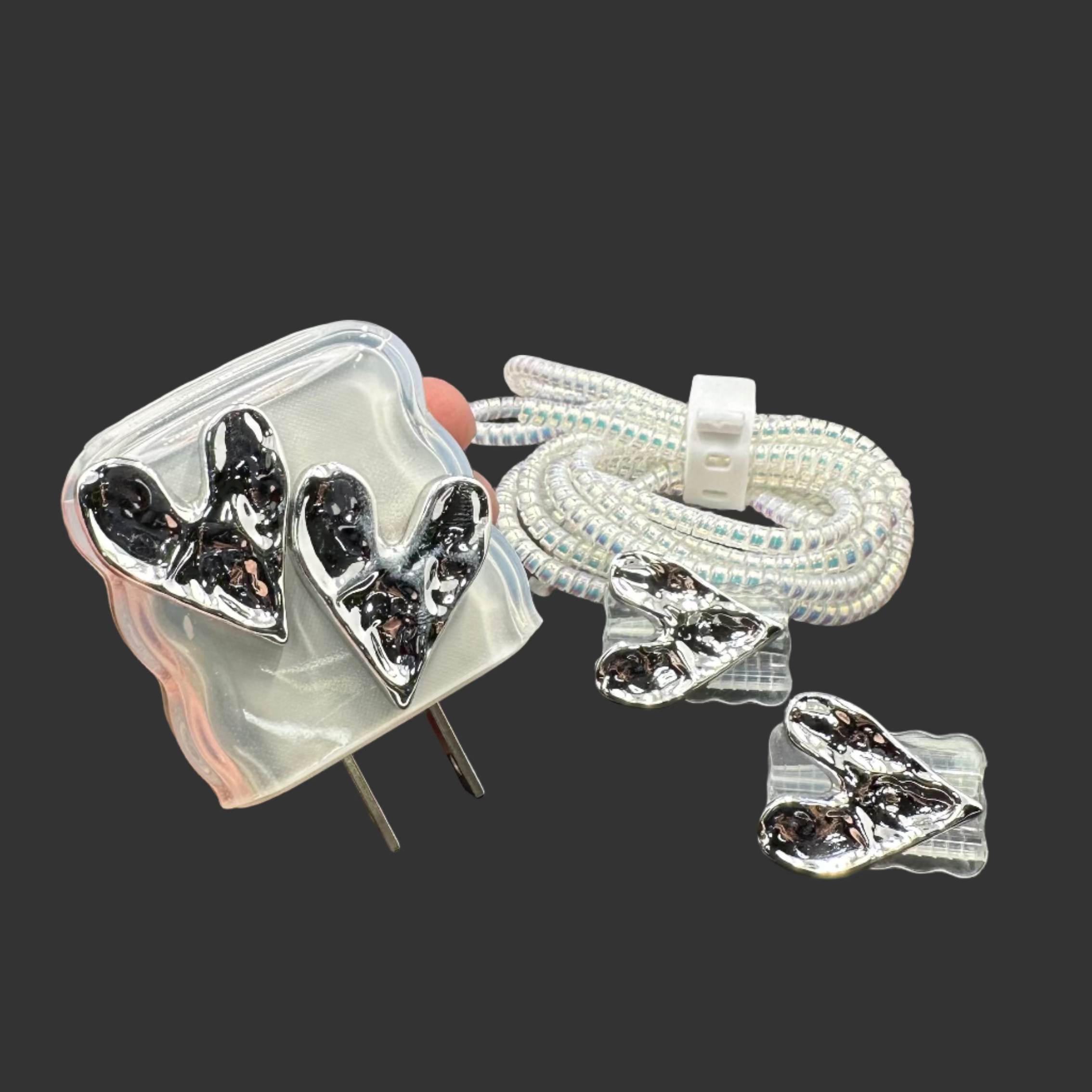 Protector Cargador Iphone 20w Doble Corazon Plateado