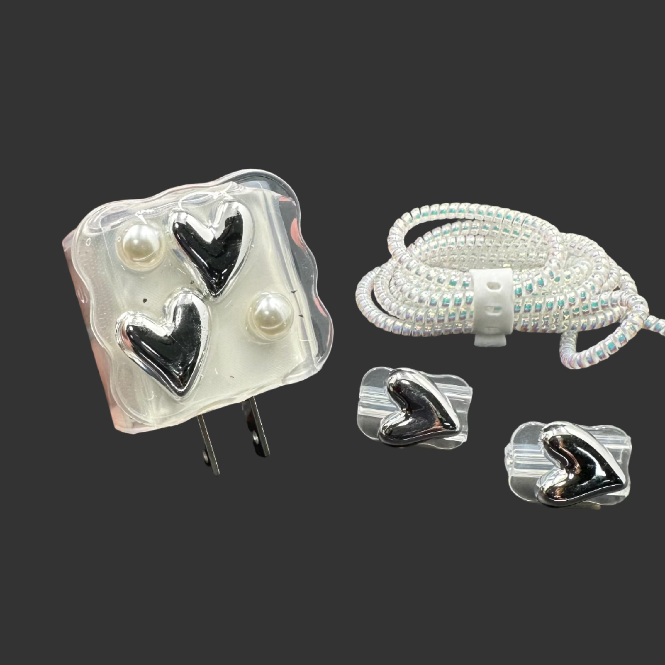 Protector Cargador Iphone 20w Corazones Plateado Perlas