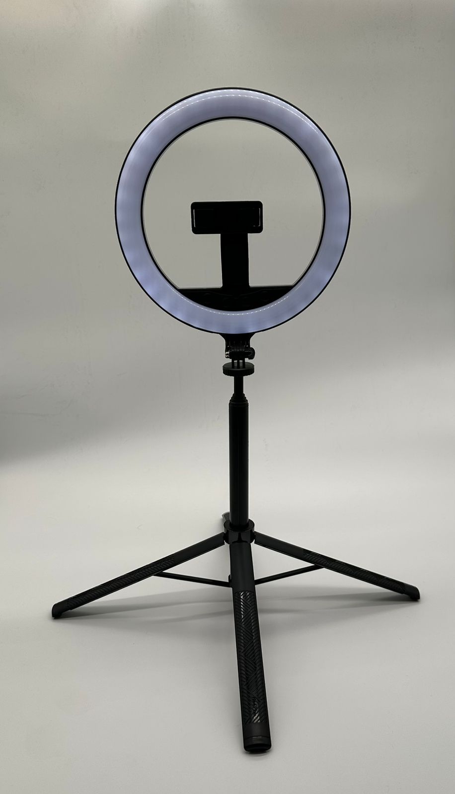 Aro de Luz + Selfie Stick L16 vista 2 - MyTechCell Colombia